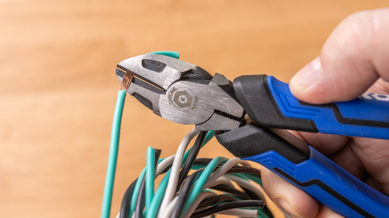 Person using Kobalt 6-inch pliers