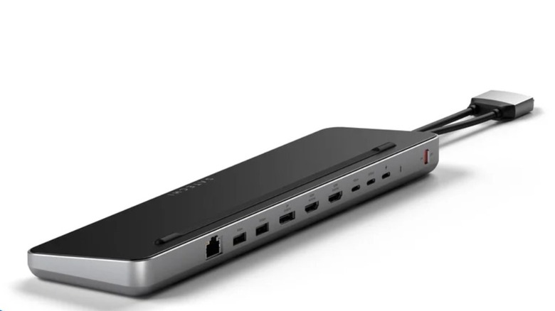 Product photo of a docking station on a white background