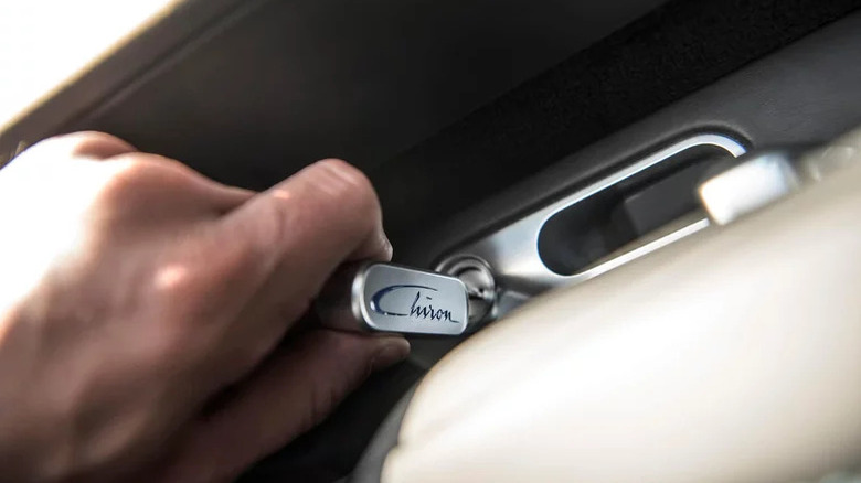 Bugatti Chiron top speed key