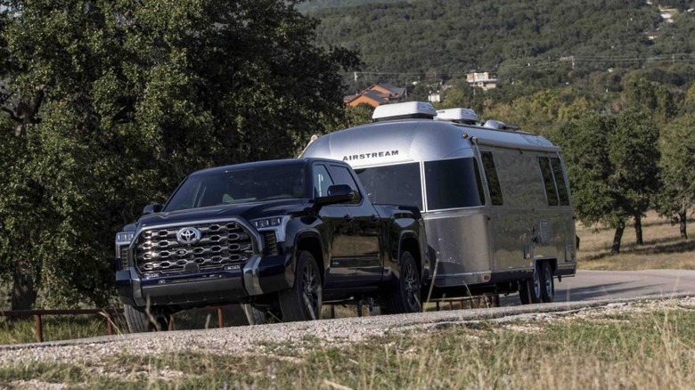 Toyota Tundra towing an airstream trailer