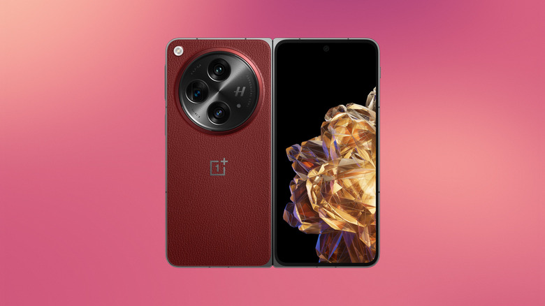 OnePlus open on gradient background