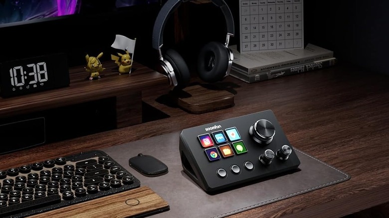 Soomfon Stream Controller on a table, lit up on a gaming desk
