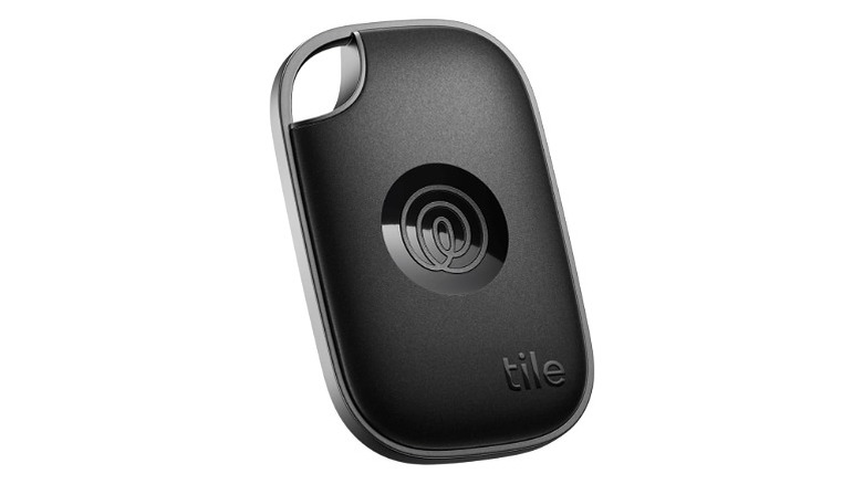 Tile Pro tracker in black