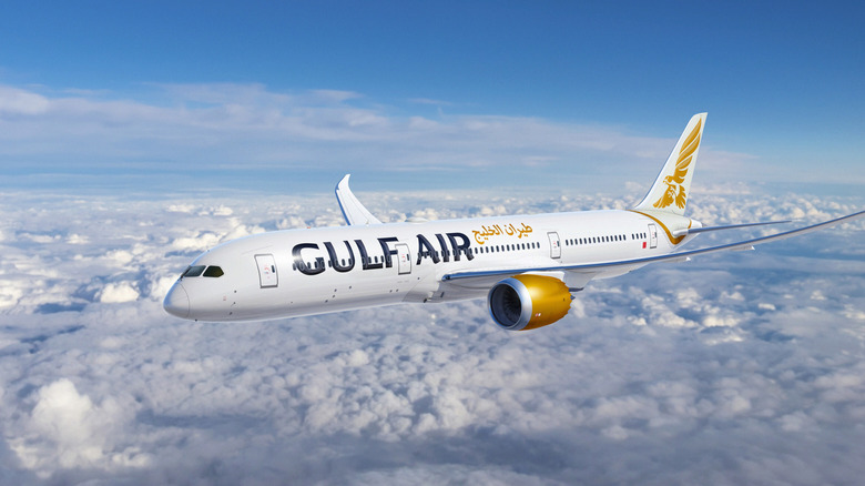 Boeing 787 Dreamliner with Gulf Air livery