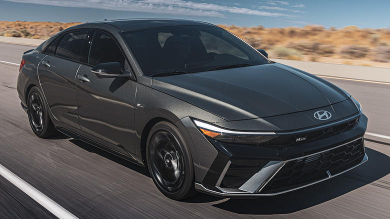 Front 3/4 view of Hyundai Elantra N-Line