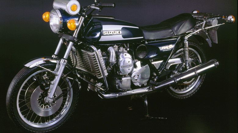 A Suzuki RE5 at a studio