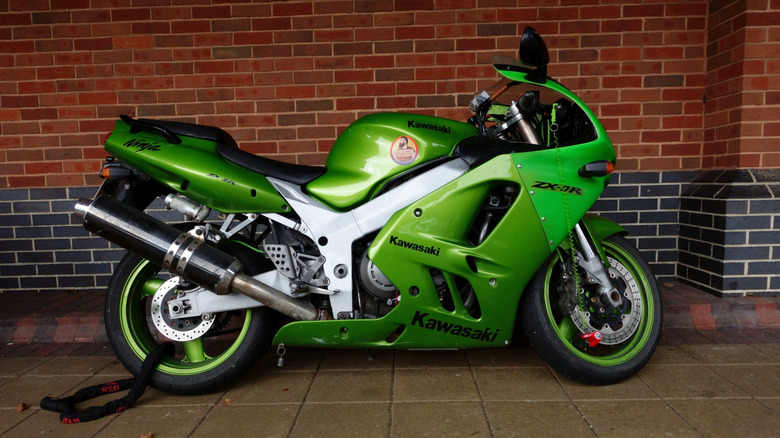 Kawasaki Ninja ZX8R