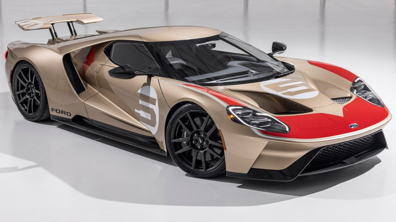 2022 Ford GT Holman Moody Heritage Edition front 3/4 view