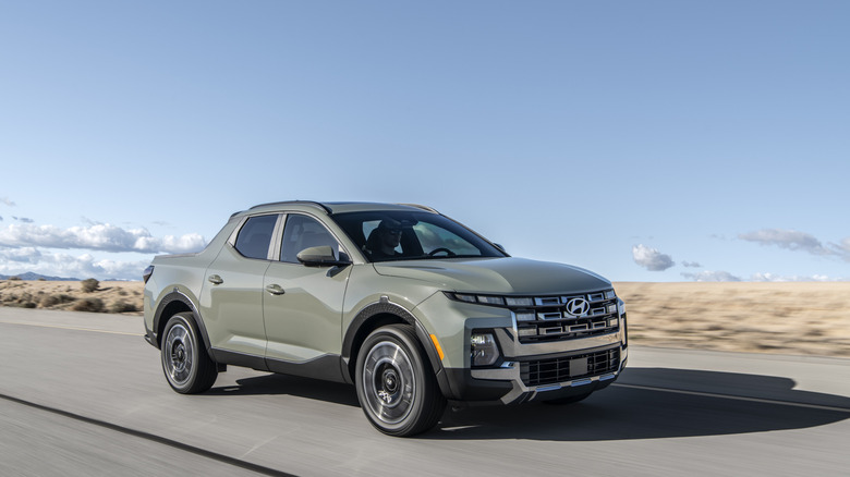 Dynamic shot of a 2025 Hyundai Santa Cruz