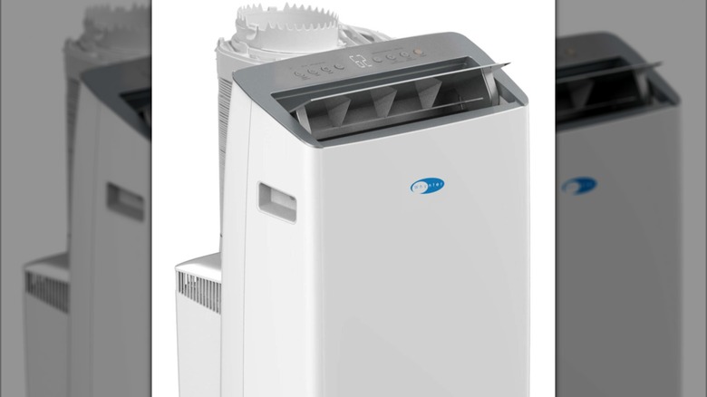 Whynter ARC-1230WN turned on