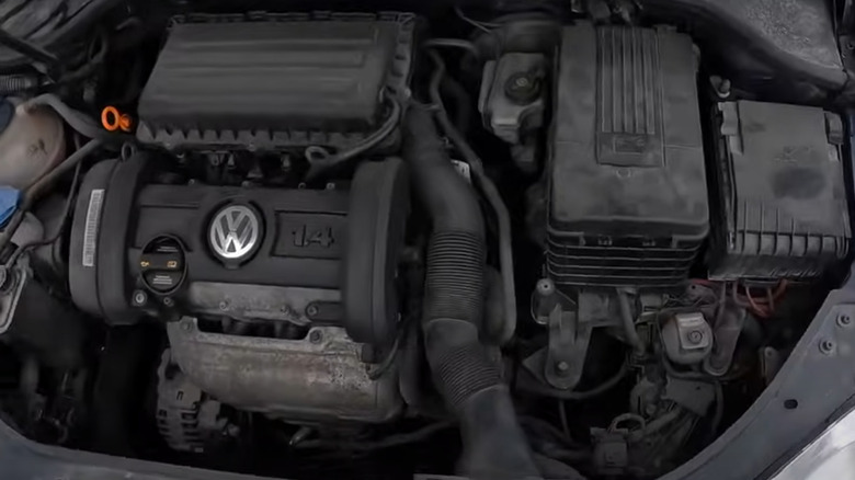 Worn out VW 1.4 / 1.6 FSI engine