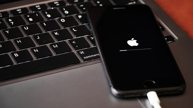 iPhone on Mac keyboard being updated