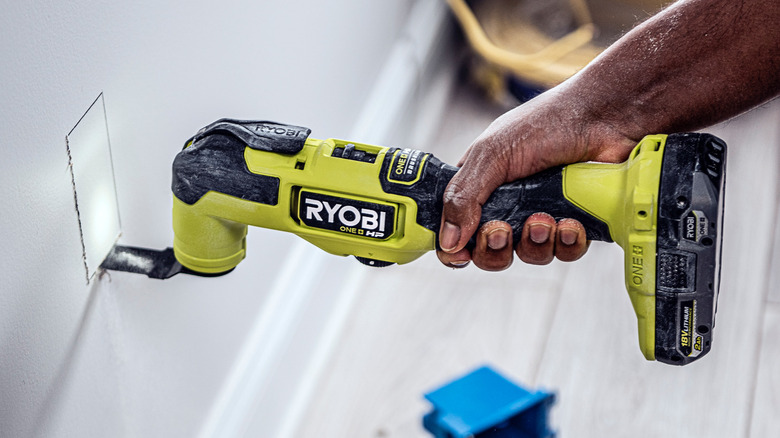 ryobi Multi-Tool cutting wall outlet