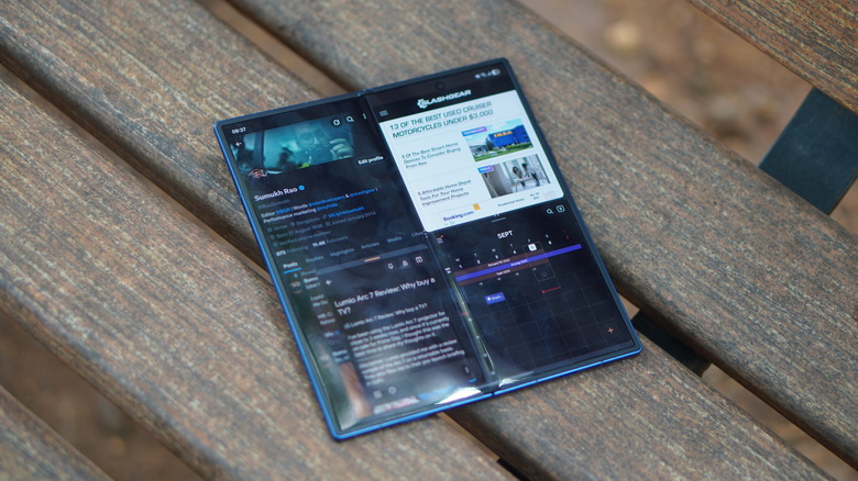 Multitasking on the Galaxy Z Fold 7