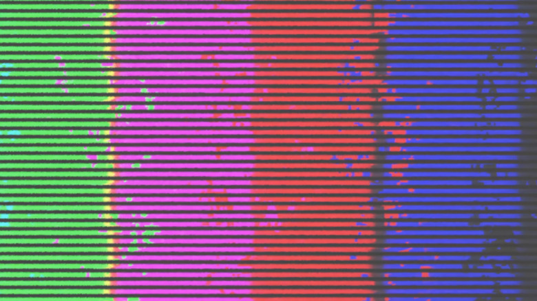 Distorted colors on screen
