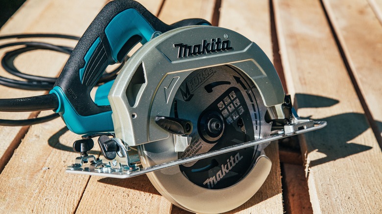 Makita circular saw