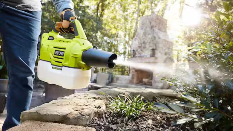 Ryobi 18V One+ Fogger in use