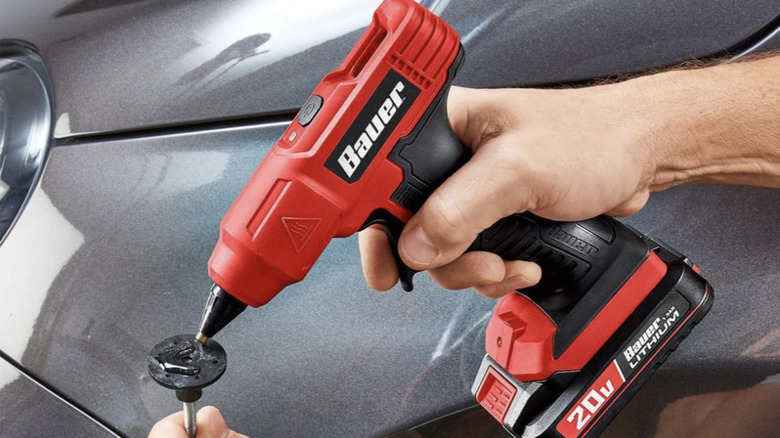 Bauer electric glue gun