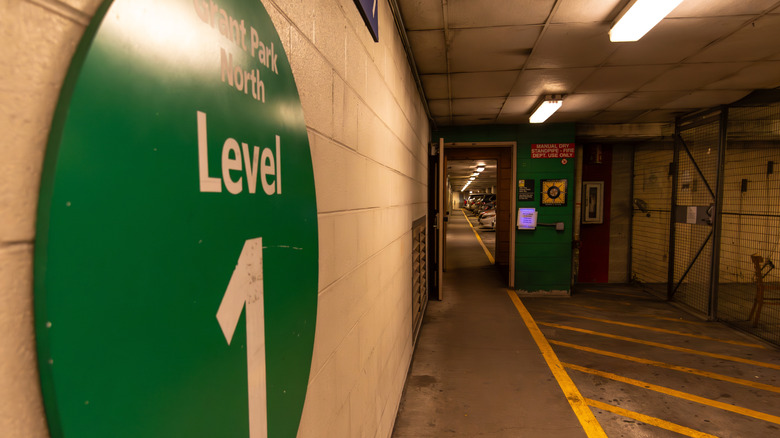 Parking structure in Chicago, IL