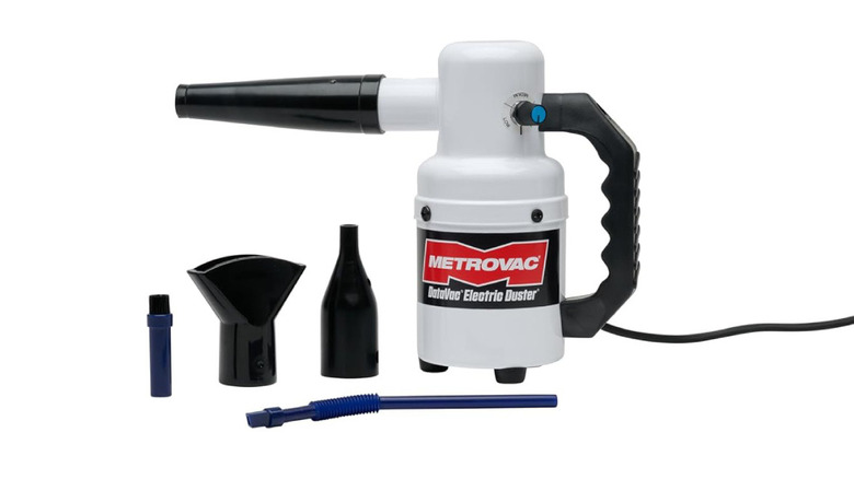 The Metrovac DataVac Electric Duster with accessories on a white background