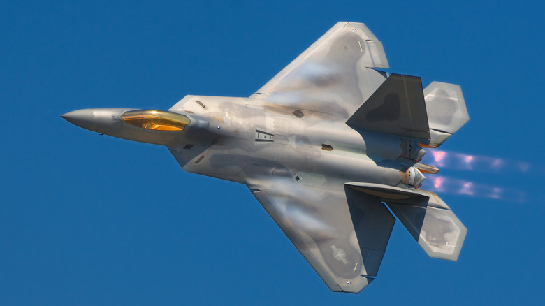 F-22 Raptor jet, top side seen as it banks to the left