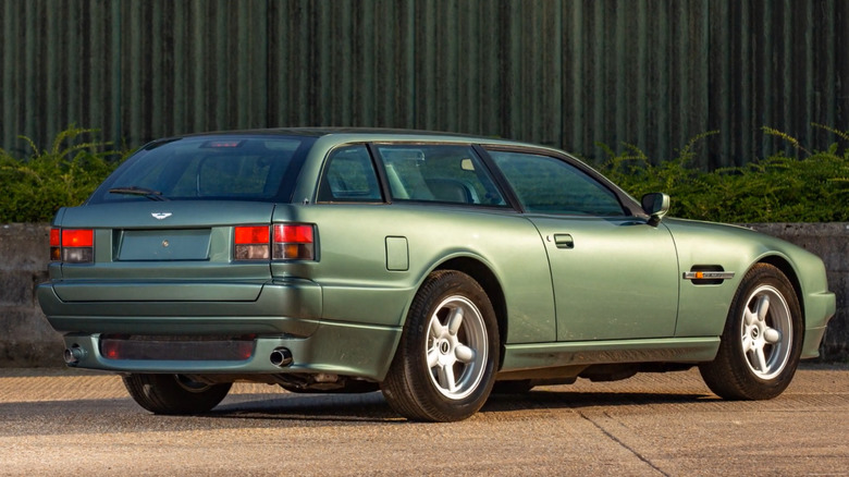 Aston Martin Virage Shooting Brake rear 3/4 view