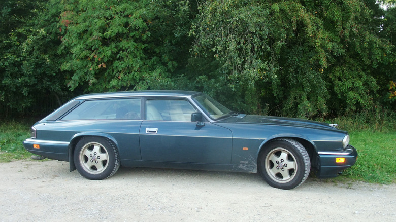 Jaguar XJ-S Lynx Eventer sleek side profile