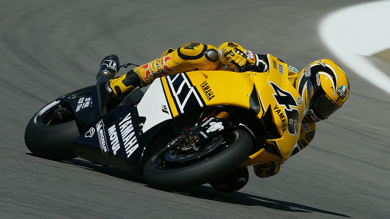 A shot of the 2005 Yamaha YZR-M1in action