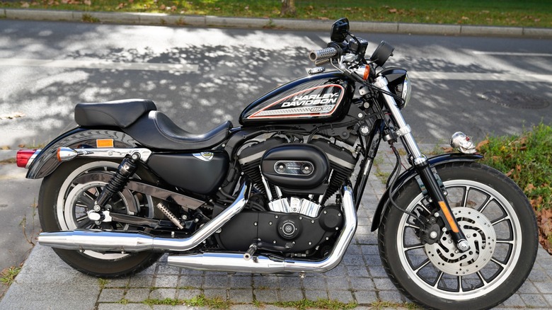 harley iron 883