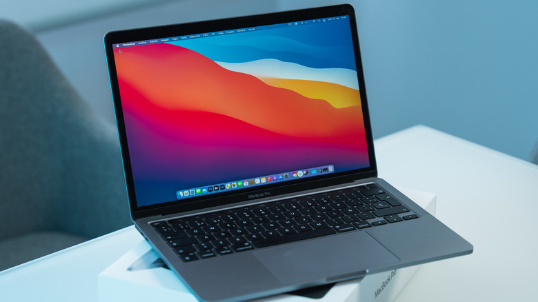 MacBook Pro retail box