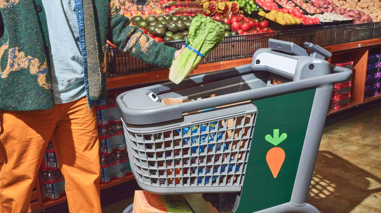 Caper smart AI shopping cart