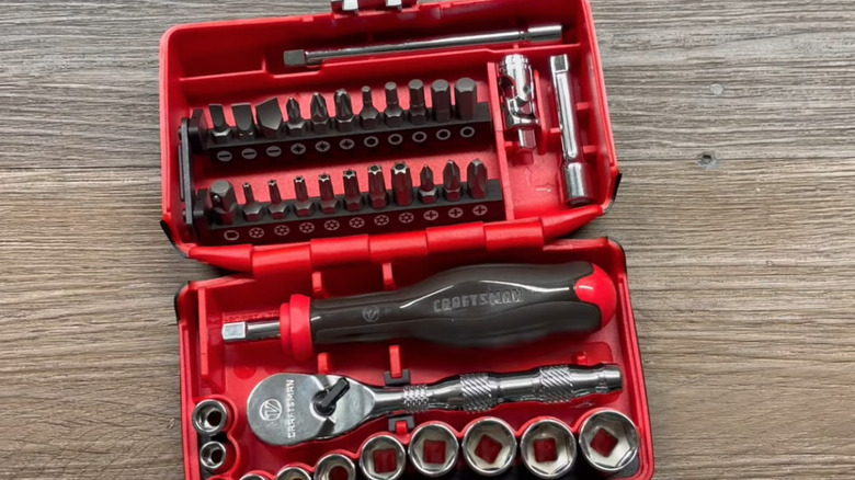 Craftsman V Series ratchet set
