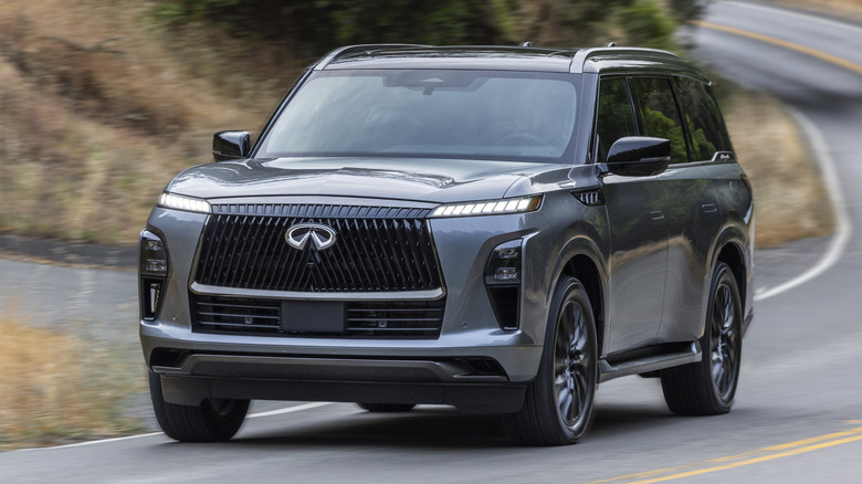 2025 Infiniti QX80 in gray on the road