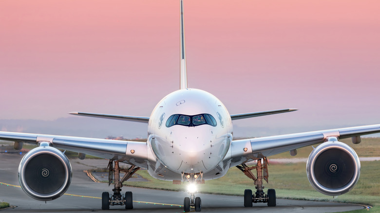 front on view of Airbus A350