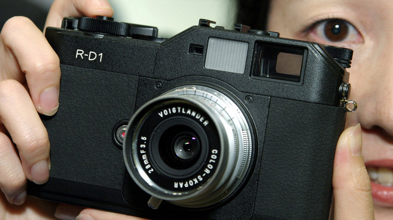 Epson R-D1 Camera