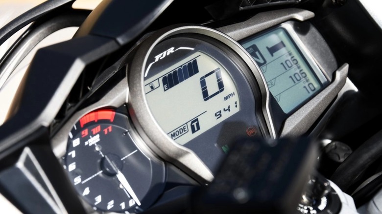 Close up view of a 2024 Yamaha FJR1300es display and tach
