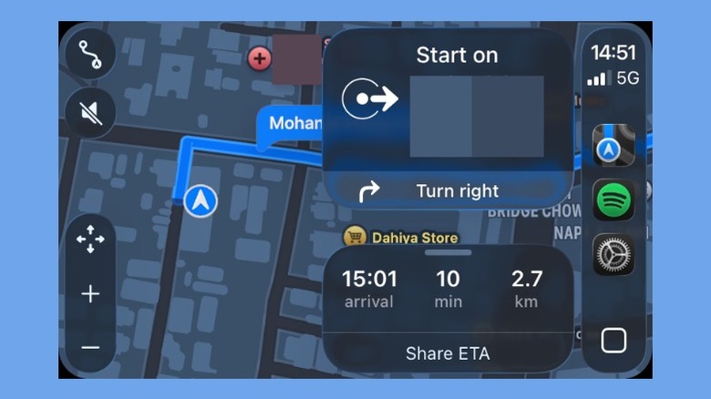 Share ETA button on Apple Maps in CarPlay.