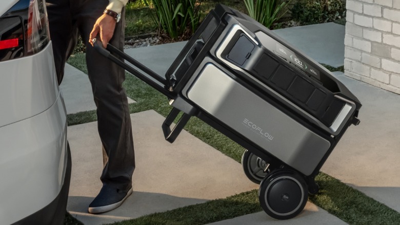 wheeling EcoFlow Delta Pro Ultra to car