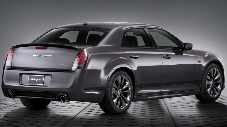 Chrysler 300 SRT rear-end
