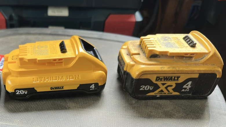 DeWalt 20V 4Ah batteries, compact vs thick, side by side