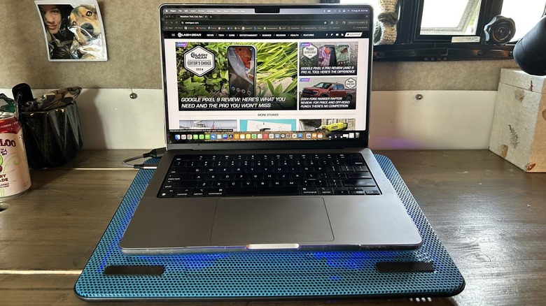 Laptop browser open to MMtech Online