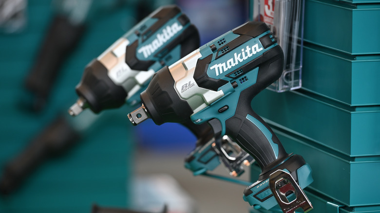 Makita impact drivers on shelf
