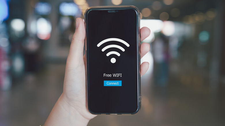 free wifi on smartphone