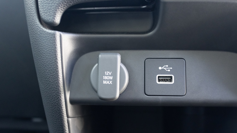 A USB port and a 12V in an unidentified car