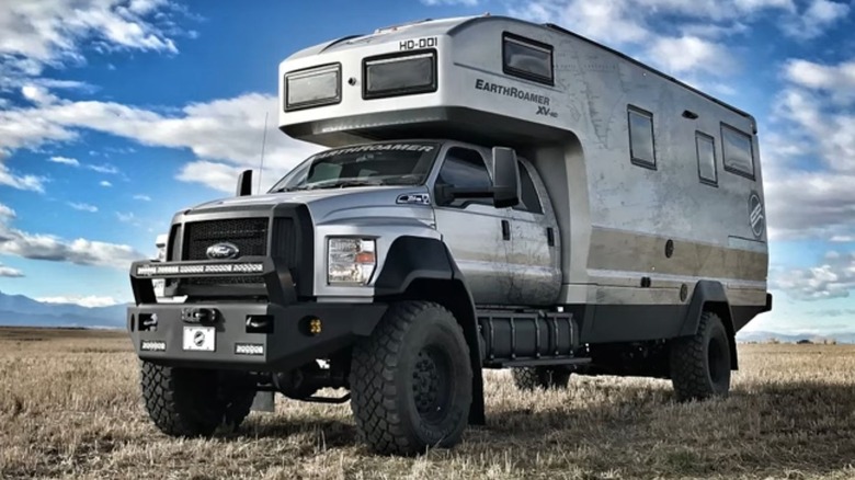 Image of an EarthRoamer XV-HD camper in the wild.