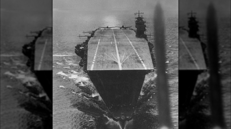 ijn akagi aircraft carrier black white photo ocean