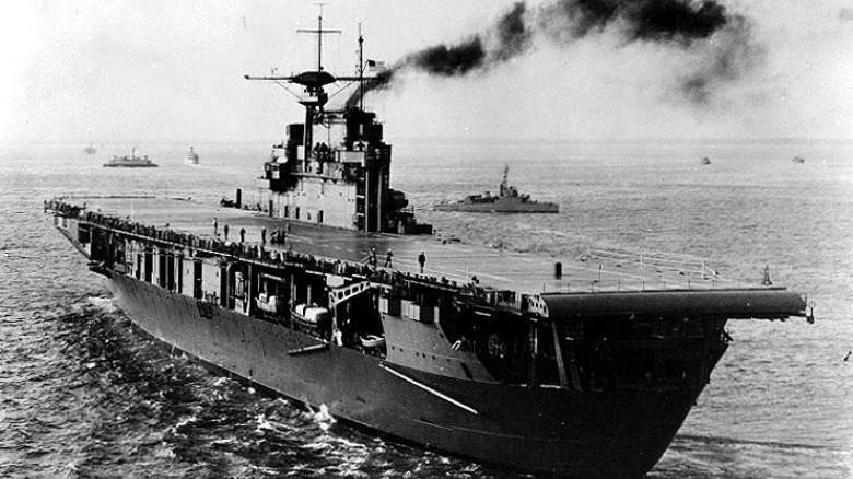 American aircraft carrier USS Hornet