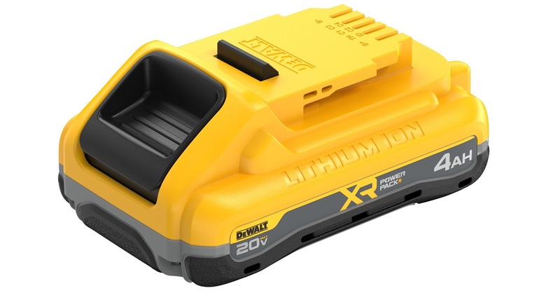 DeWalt 20V MAX XR Powerpack 4Ah Battery on white background