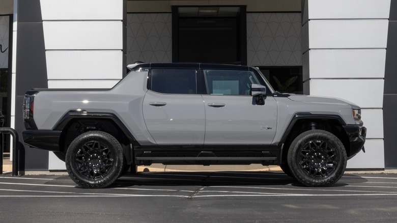 2025 GMC Hummer EV Pickup Truck