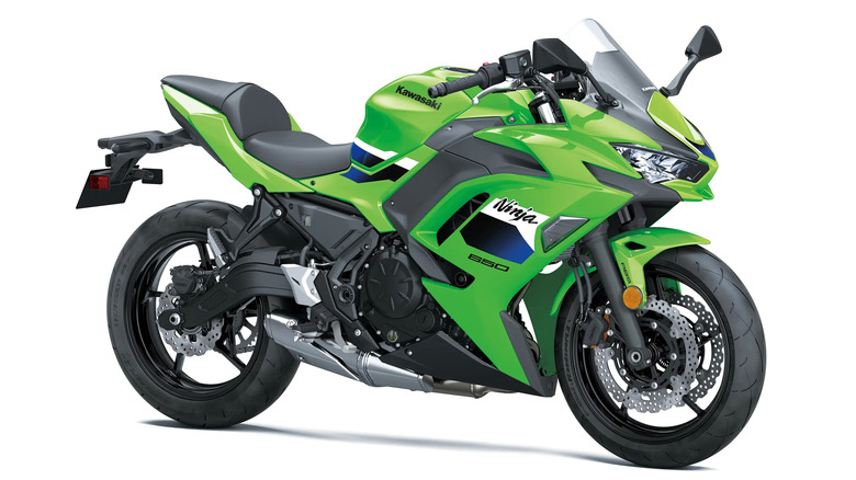 Kawasaki Ninja 650 side profile